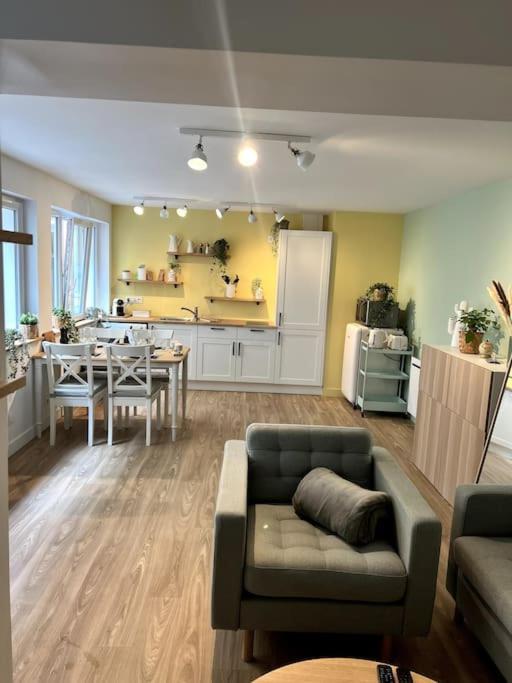 Appart Cosy, Calme Proche Centre Caen Eksteriør bilde